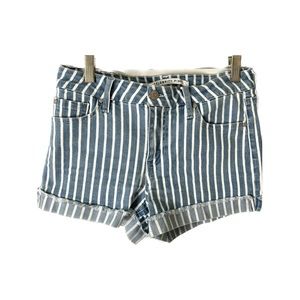 STRETCHY COMFORTABLE DENIM!! blue and white striped jean high rise short D7
